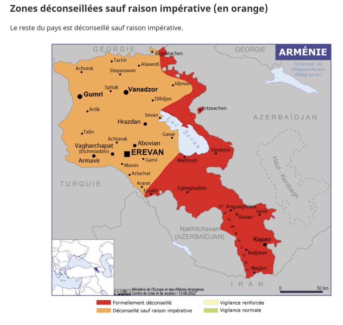 Korioun's tweet photo. @FranceBakou &amp; @AmbaFR_Armeni: je compare vos pages conseils de voyage (https://t.co/LN20Q7EtgA) sur l'#Arménie et l'#Azerbaidjan. Qui menace qui ici: c'est plutôt clair, non? Nommez l'agresseur ! https://t.co/wIj2s6d9Kf