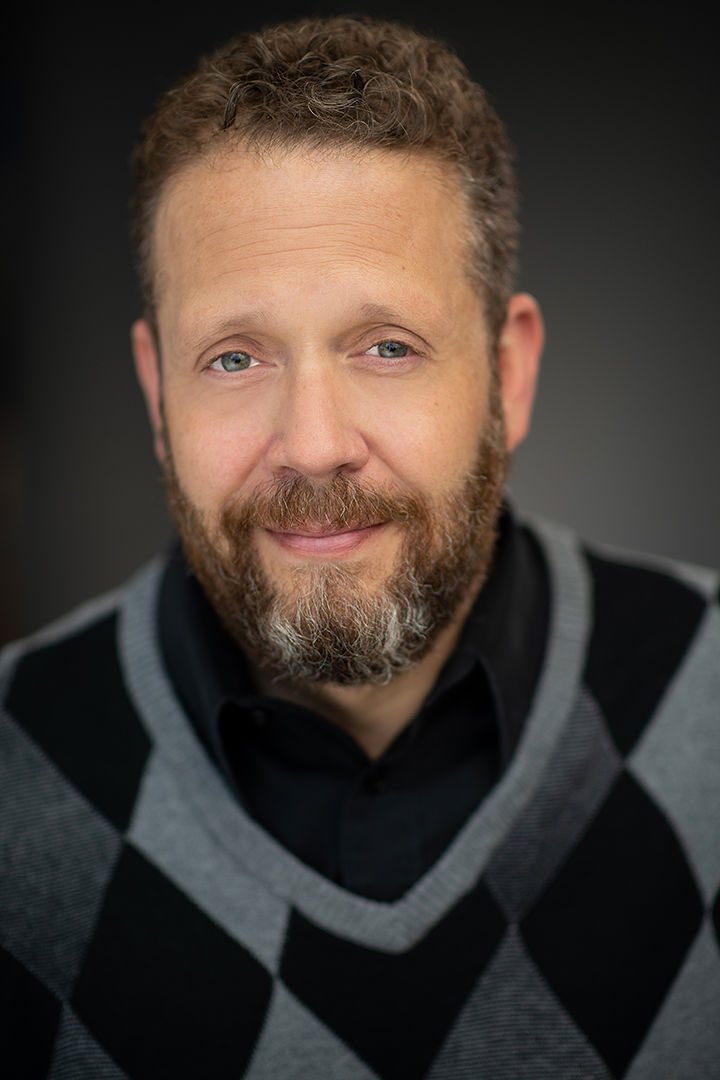 davidcannonvo's tweet photo. Looking forward into new projects with an amazing team behind me. #headshots #voiceactor #Voiceover #Trainingcounts https://t.co/c9VJtk2n78