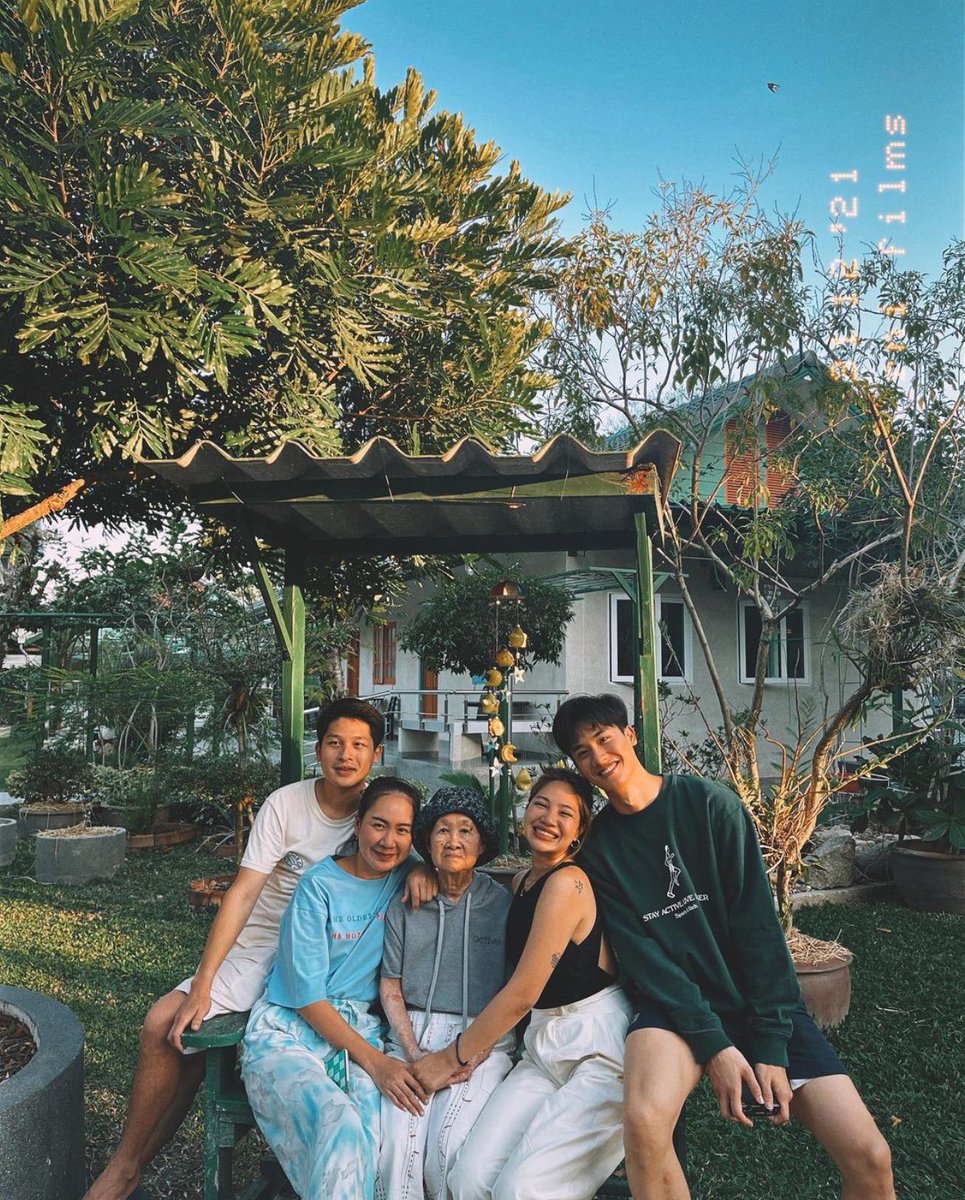 ไม่เคยจางหาย เพียงแค่ย้ายไปอยู่ในความทรงจำ🤍💙 #Tawan_V