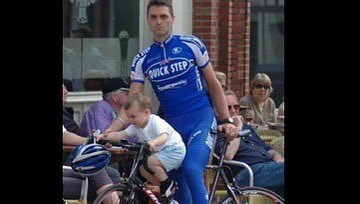 Proud to announce that i will be joining Soudal – Quick-Step Devo Team for 2023!
This is something i dreamed of already when i was a little boy! 🤩 

<a href="/qst_alphavinyl/">Quick-Step Alpha Vinyl Team</a> 
#DreamsComeTrue 

quickstep-alphavinylteam.com/nl/nieuws/5778…