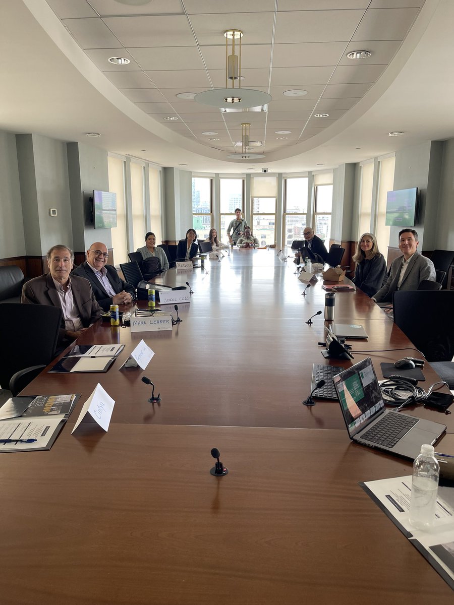 ProfNoble's tweet image. Stop #4 on the sabbatical odyssey was a lot of fun!  Visiting Suffolk University in the heart of Boston for great talks and meetings with the faculty of the Sawyer Business School.  Many thanks to Russell Seidle and the rest of the faculty for their hospitality! @Suffolk_U