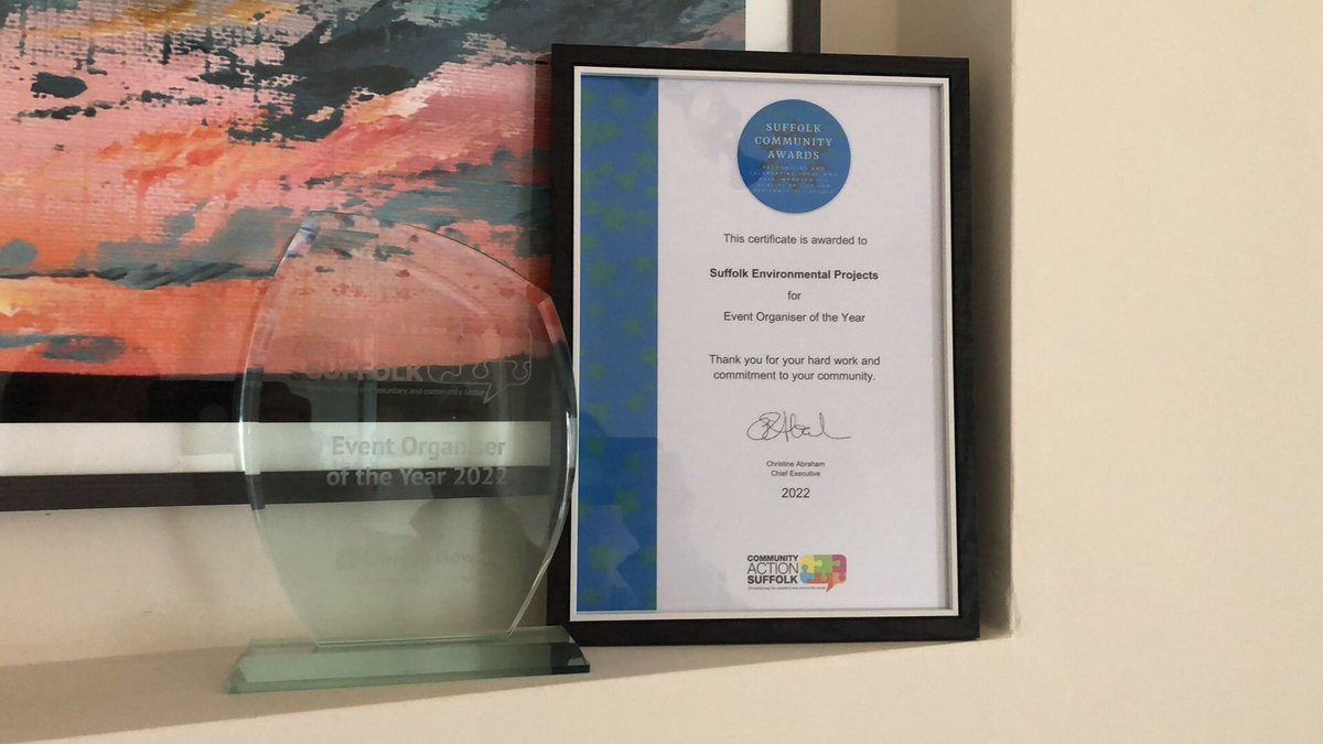 Suffolk_Enviro's tweet photo. This week we were thrilled to be awarded the Event Organiser of the Year Award at the Suffolk Community Awards 2022!

#suffolk #eastanglia #treeplanting #wildlife #nature #hedgerow #environment #charityfundraising #suffolkcommunityawards #communityactionsuffolk #community https://t.co/XbSlqVS8mR