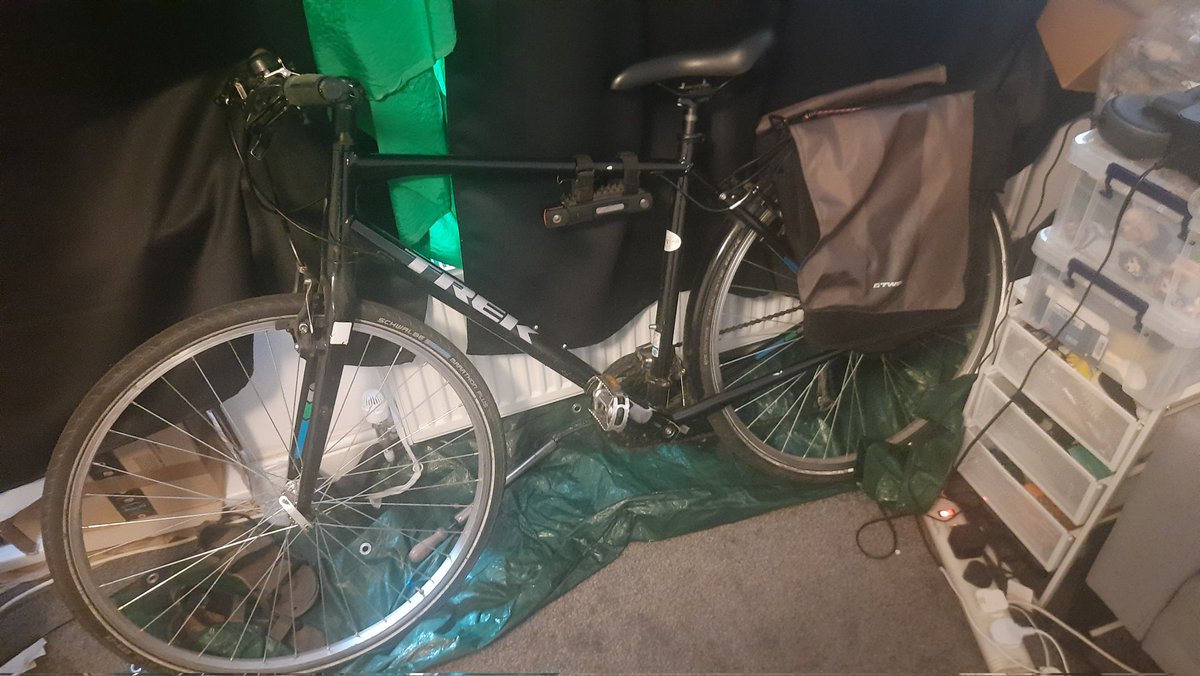 chauq's tweet photo. I would have gone crazy without being able to cycle while in lockdown #NiceBikeVestie https://t.co/gzX6bKIOMJ
