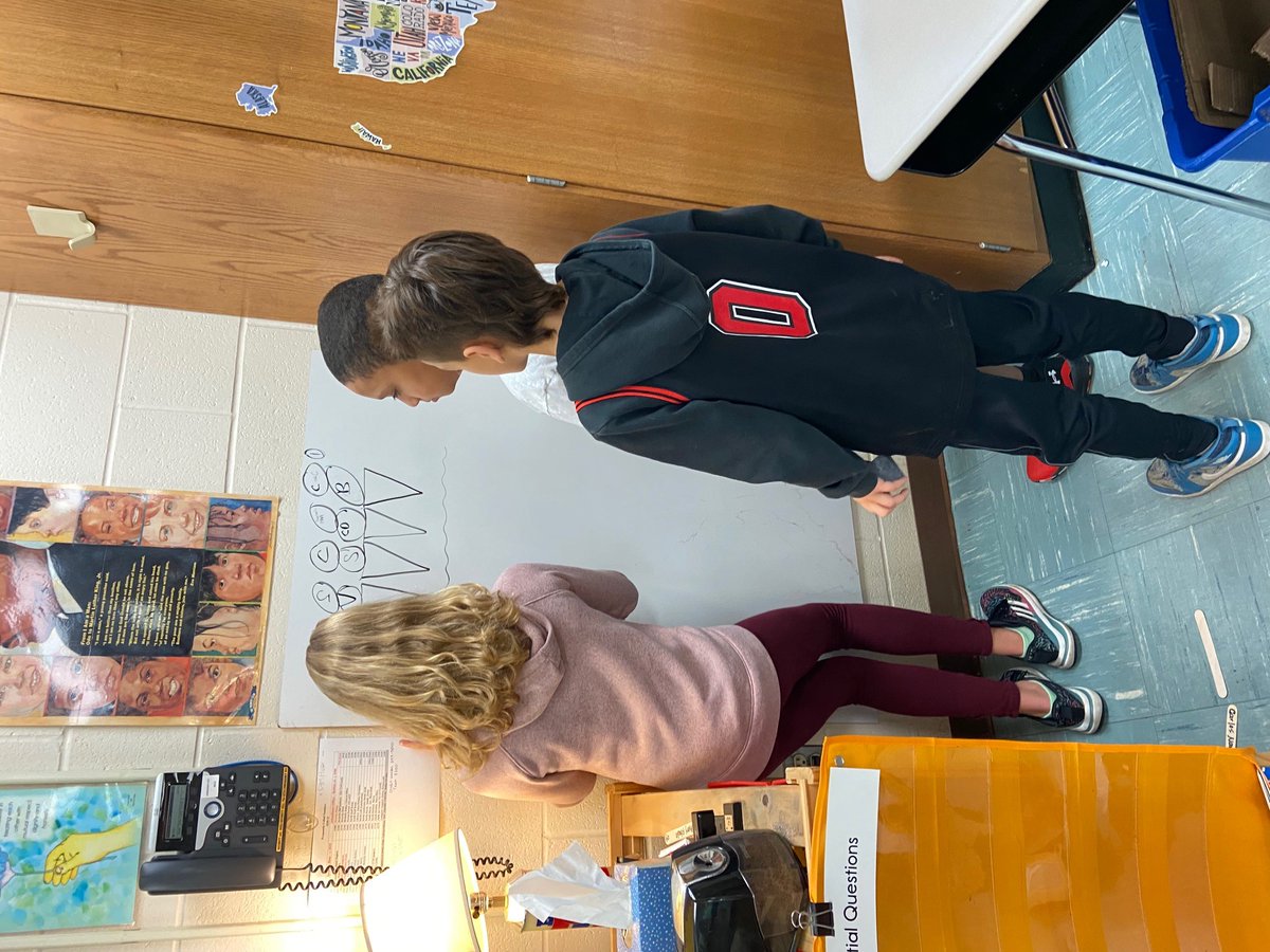 CCCSD_MS's tweet photo. “Building thinking classrooms in mathematics” by Peter liljedahl IRL 
Ms. Herman's class is working collaboratively to solve math problems!  #collaboration #creativity https://t.co/ixkxEywvNe