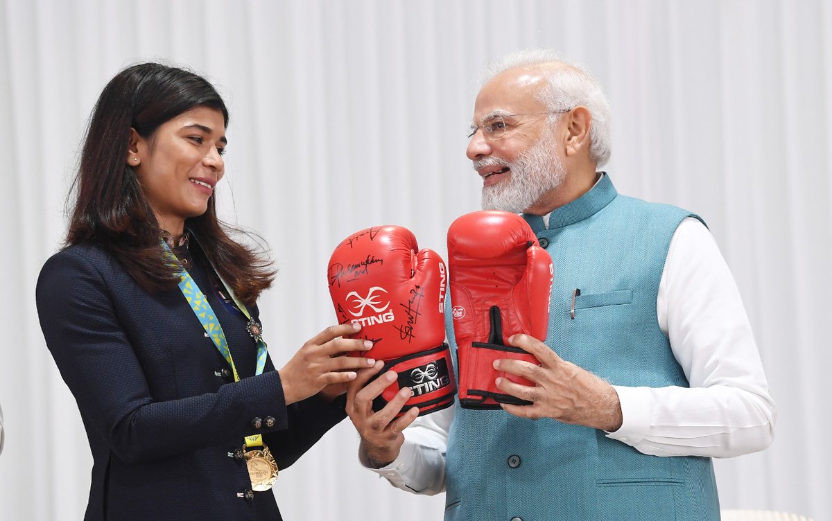 nikhat_zareen's tweet photo. Here is your chance to own a piece of history &amp; forever keep it close to your heart. The Boxing Gloves that I used during my #CWG2022 journey is up for auction and can be yours.

Log in to https://t.co/w4uyymu286 &amp; place your bids. https://t.co/SCPq5fyjhy