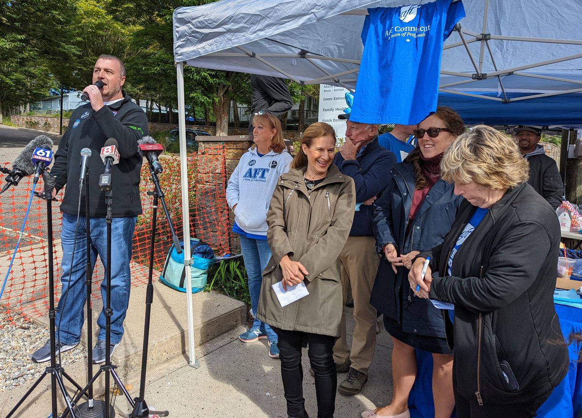ConnAFLCIO's tweet photo. CT @AFLCIO President @EHawthorne3 on #WindhamNurses strike line: "I hear all the time from hospital execs about the need to train more nurses. What I don't hear is about the need to retain nurses! They must stop treating nurses as expendable &amp; pay them their true worth!" https://t.co/gw8gHPB2kP