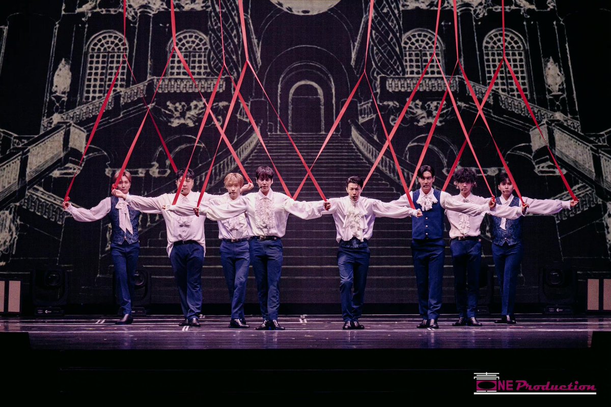 lhzi16's tweet photo. We are a group and Iam proud of you.Believe the brothers are the same 💪 the decision to leave this app may be very difficult!But we've had enough of unfair treatment 😤This app should disappear

#팬앤스타_이중잣대
FNS DOUBLE STANDARD
#FNSDOUBLESTANDARD
@thefactnews @thefact_TMA https://t.co/Nti3krqjgP