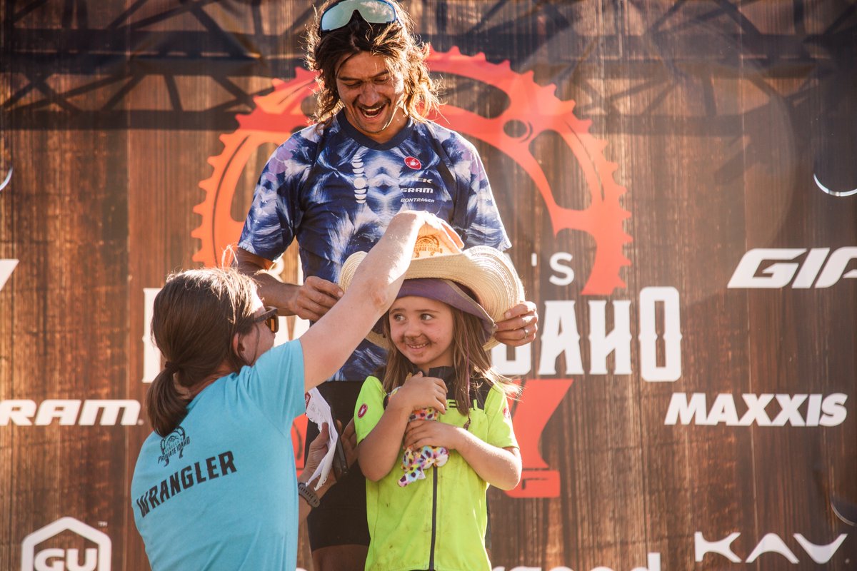 TrekRaceShop's tweet photo. "Dad, I want to ride to Idaho."

With those words, Kiel Reijnen's 5-year-old daughter sparked the 102-mile ride of a lifetime. 

This is the story of Kiel and EmmyLou, and how they supported @PowerOfBicycles on one incredible adventure: https://t.co/aofOdQw0Bn https://t.co/OKsQ7PlJSy
