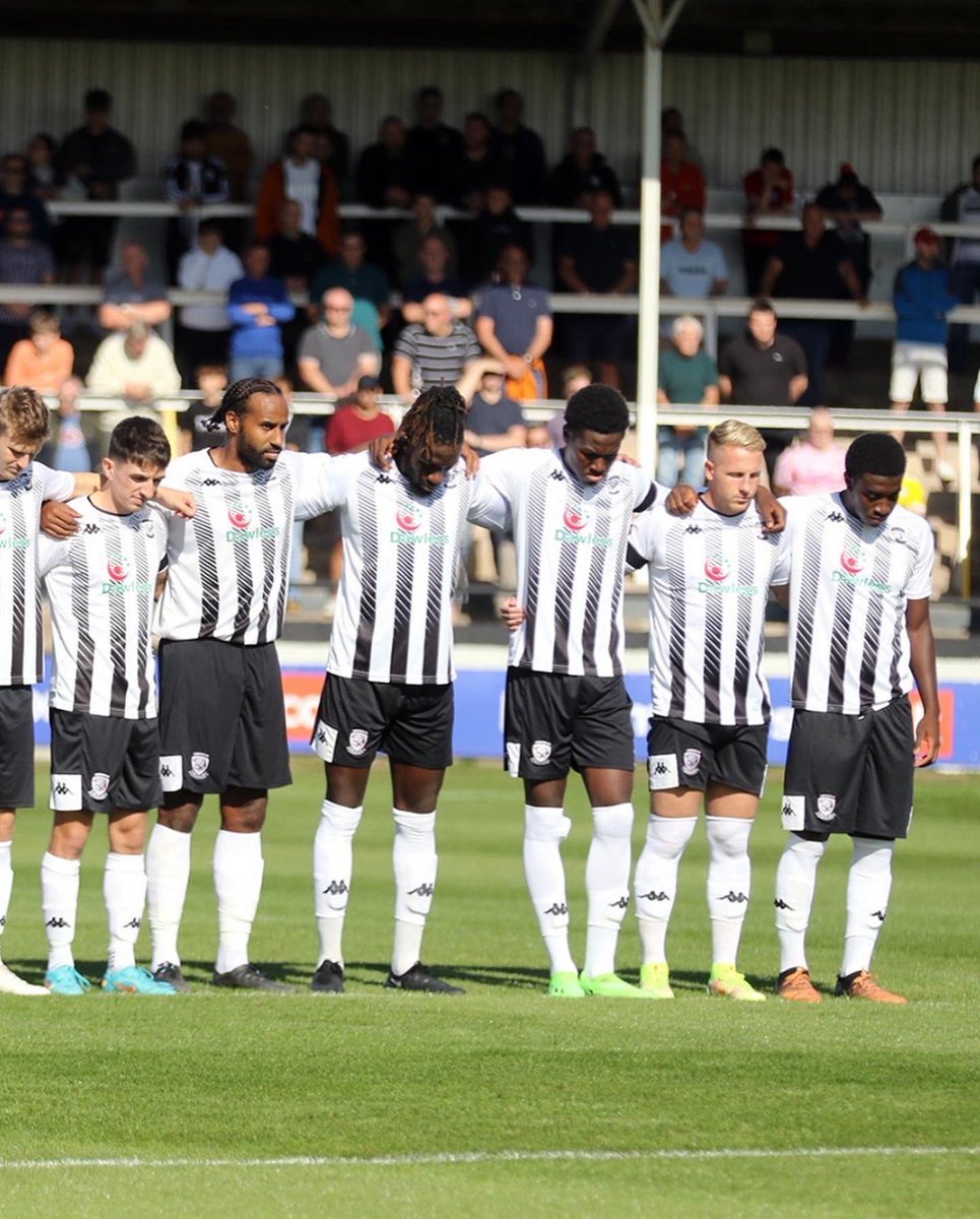 James_Caton94's tweet image. Home Full Debut @HerefordFC 🐮

Win &amp;amp; Through to the next round of the FA Cup! 🏆 

Back to focusing on the league this weekend! ⚽️

Appreciate the work that @Ben_nieroba @thisisiom have been doing behind the scenes for me 👏🏻 

#thebulls #herefordfc
