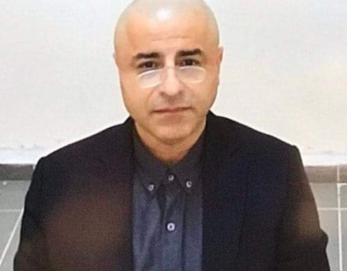 ibram054's tweet photo. "İran’da özgürlük için direnen halkın yanında olduğumuzu belirtmek için hücre arkadaşım Dr. Selçuk Mızraklı ile beraber  saçımızı kazıttık...." #SelahattinDemirtaş 
 #Mahsa_Amini
#JinaAmini
 #IranProtests#JinaAmini https://t.co/eQSfQfw54v