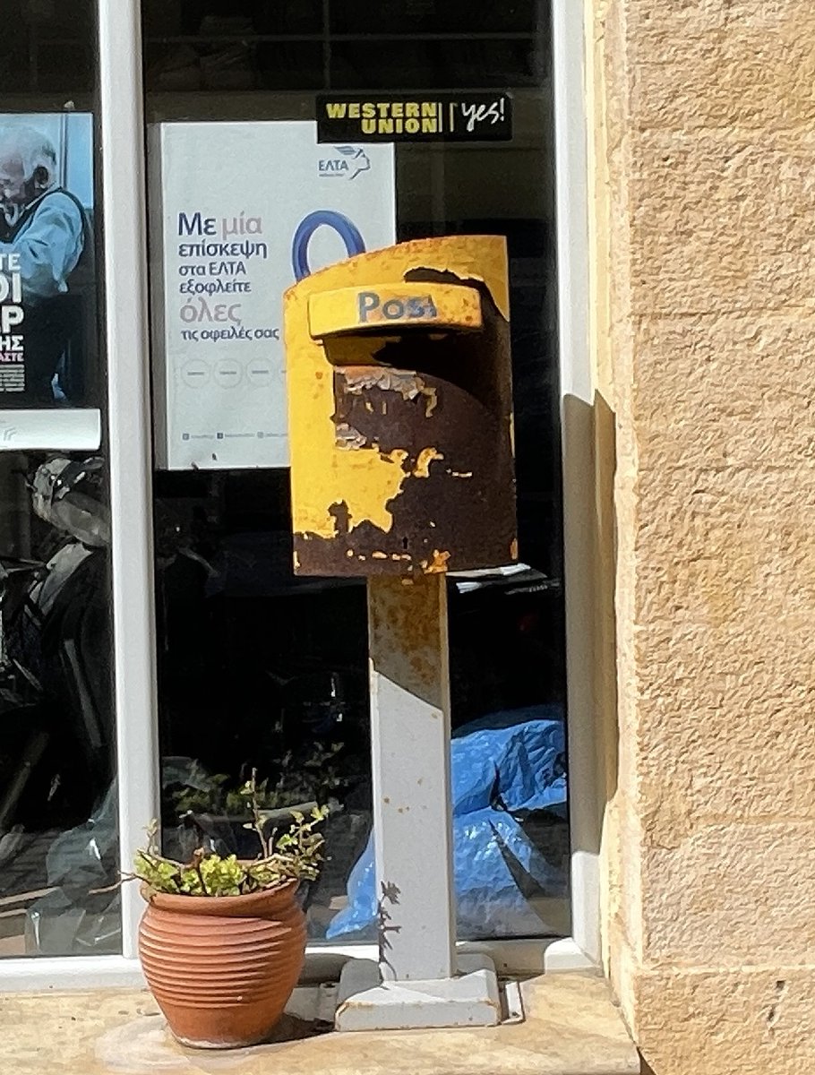 MeredithCatrin's tweet photo. Some of the outtakes for this week's international #PostboxSaturday , a rather motley crew #Athens #Napflio #Koroni #HellenicPost https://t.co/HzqxVvuiBf