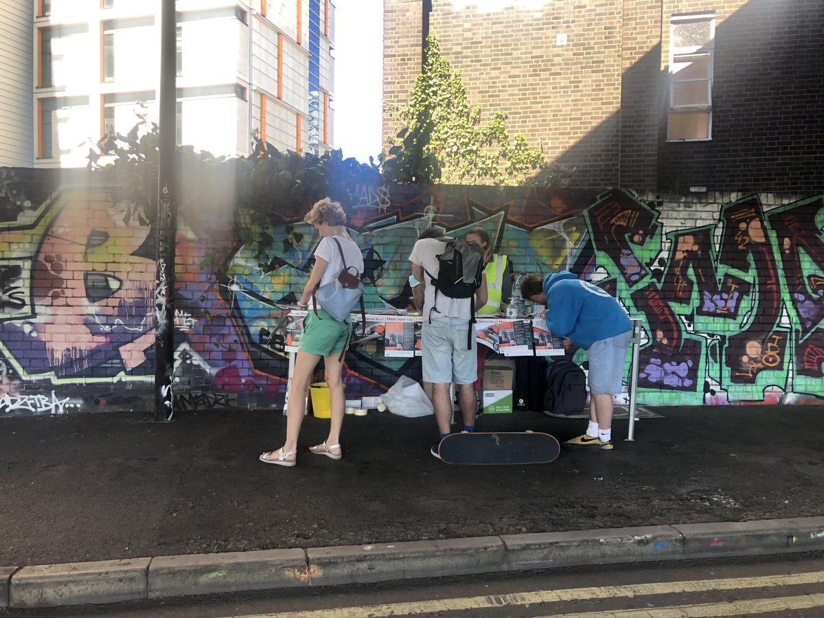 FiligreeComms's tweet image. We organised ‘events with appeal’ such as free mural painting workshops and skateboarding sessions and popped up at events such as the Westbourne Summer Festival so we could chat with locals in an informal setting. 

Find out more about the project here: lnkd.in/e7qs5h24