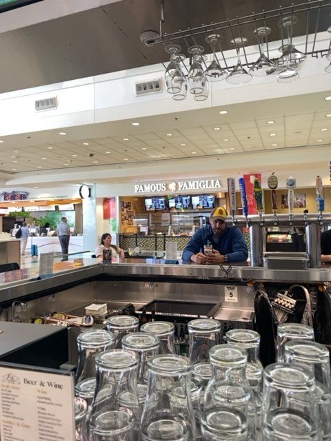 rynocarvo's tweet photo. Rynocarvo found #ethereum in a Blue vault at this location! Join me playing #coinhuntworld, It's awesome! https://t.co/u31c5anGYV #cryptocurrency #2661174 https://t.co/JuCKMkKOzS