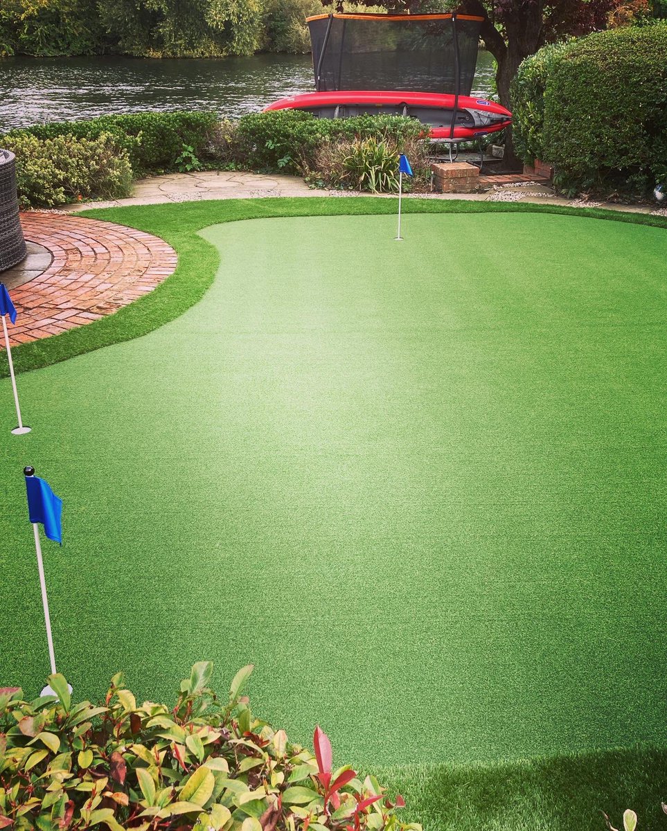 Golf4Home's tweet photo. Just finished a fantastic installation in #bray of a #puttinggreen with #chippingareas in a stunning setting and beautiful garden 👌⛳️

sales@golf4home.com
https://t.co/yKhm0Ah9hz

#puttinggreen #golf #putting #chipping #garden #gardeninspiration https://t.co/td20r5hWCS