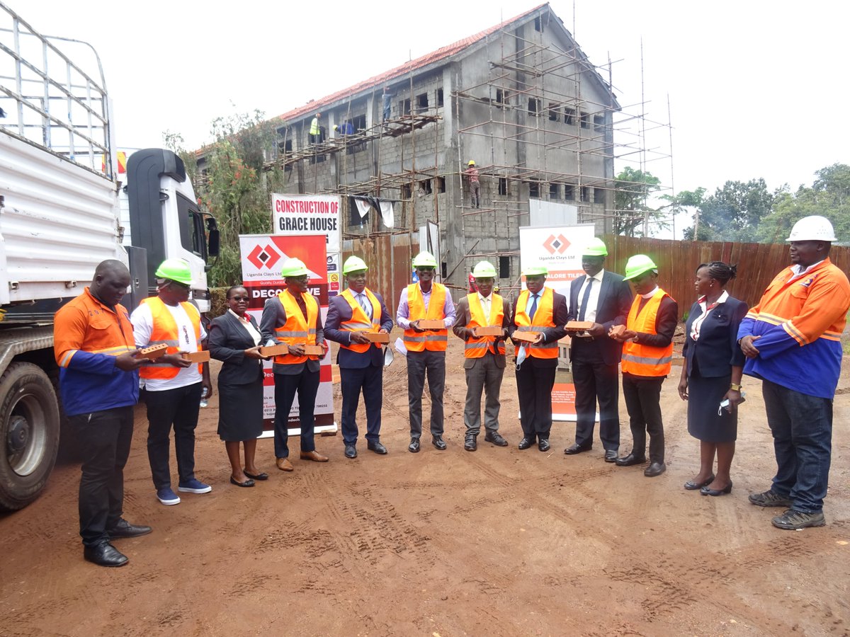 ugandaclays's tweet photo. Our Head of Sales &amp; Marketing- Mark Rwomushana, and the Head of Finance-Jones Muhumuza handed over a donation of 10,000 face bricks to the Kings College Budo HM- Mr.John Fred Kazibwe.The donation is to support the reconstruction of Grace House which was gutted by fire last year. https://t.co/kqNjoTLPic