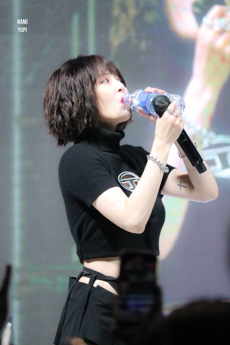 namiyopi's tweet photo. 220923 인덕대 축제 💜💜💜
#hyunA #현아 #ヒョナ https://t.co/U88ERZArEb