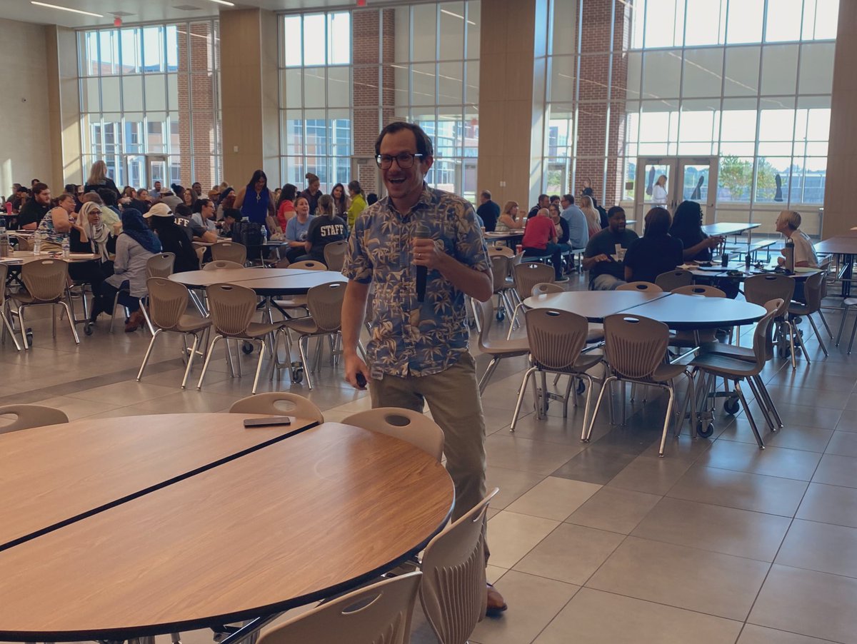 MrsOMalleyELA's tweet photo. Teachers are all smiles during this great session over checking for understanding by our awesome science IC, Eric Schwartz! So many fun, low effort/high reward activities. Our APs especially enjoyed Taboo! 😄 @PaetowHS https://t.co/sIvrmpEIiI