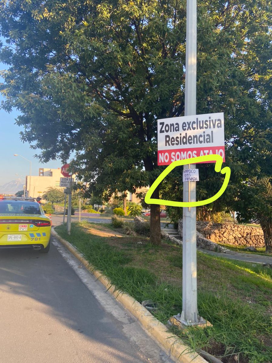 charlylook's tweet photo. #CumbresElite #AveLinces

No eres Atajo, es una calle donde puede pasar quien quiera. https://t.co/ag1ufMZKzS