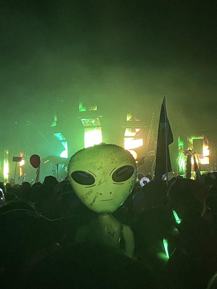 kyra_koko's tweet photo. @FreakyDeakyTX Aliens are real 👽👻 https://t.co/Wy9iuhBoYD