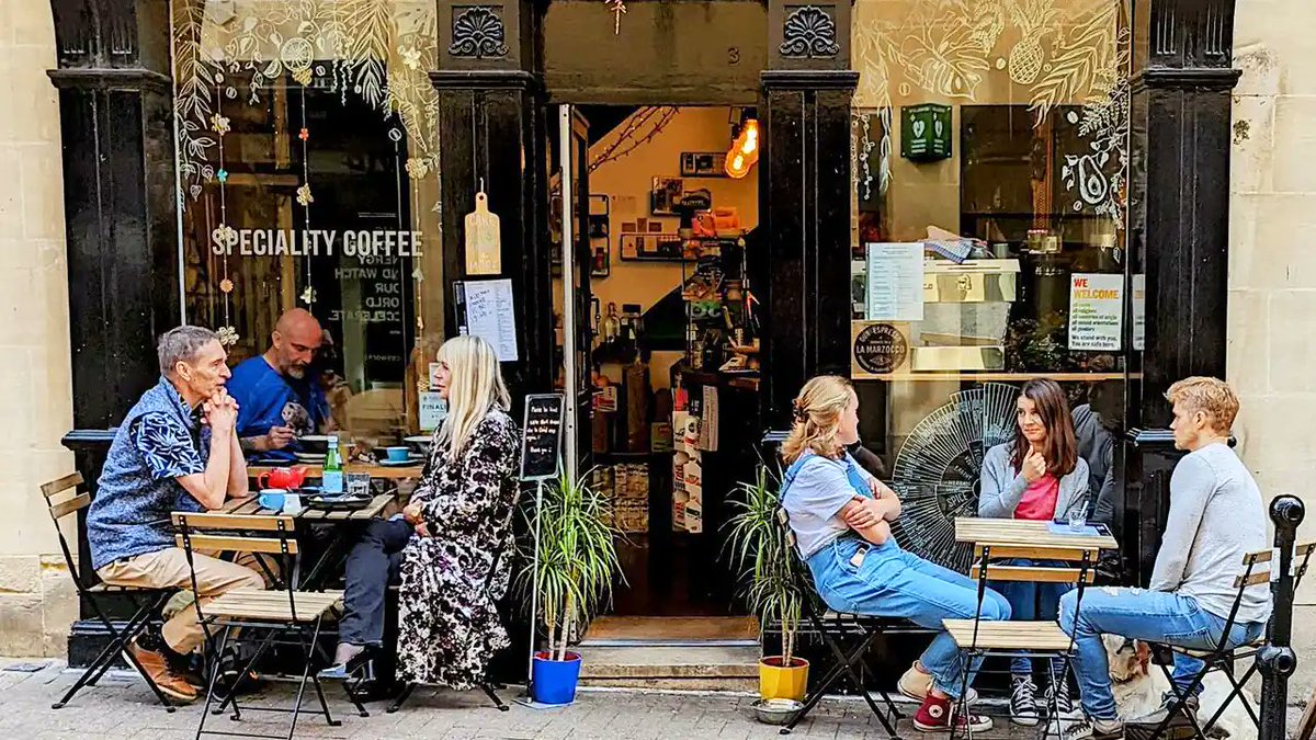 We take a look at the best coffee shops that Bath has to offer 👉 lovebath.co.uk/food/best-coff… ☕️

Featuring <a href="/Colonna_Smalls/">Colonna and Smalls</a> <a href="/CafeauLait_Bath/">Cafe au Lait, Bath</a> <a href="/societycafe/">Society Café</a> &amp; more!

What's your favourite that's not on the list? 💭