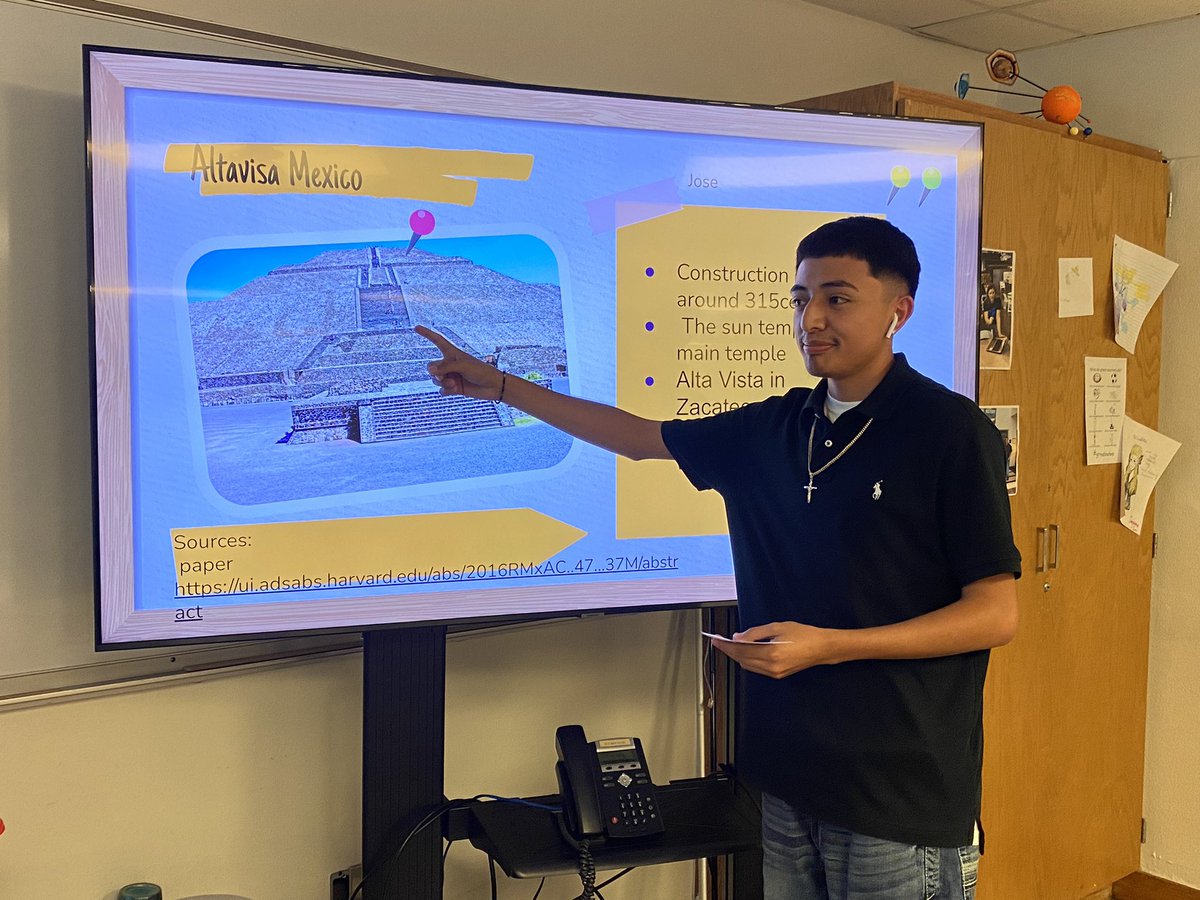 teach4thestars's tweet photo. There were too many ancient astronomical sites for me to teach about…so I had the students teach instead! Each student gave a 60-sec speech about the astronomical alignments of Mayan, Egyptian, and Native American temples. #studentsteaching #earthandspace @IrvingHigh https://t.co/oYZjAS6ggz