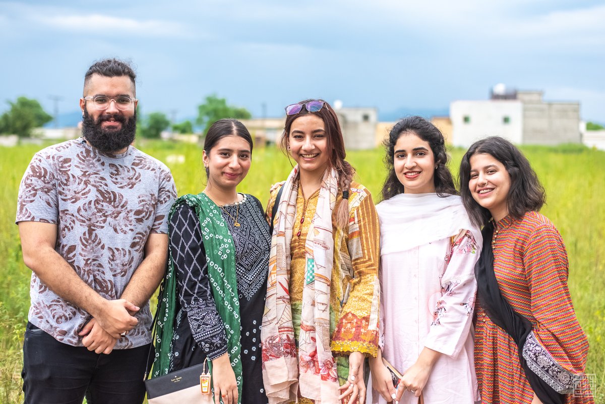 Saving9Pakistan's tweet photo. The Saving 9 #internship is unlike any other.

Our #interns are given the opportunity to work on #groundbreaking projects that are making a huge #impact in #Pakistan.

We are now accepting applications for our internship program. 

Apply now: info@saving9.com https://t.co/jLlhkZhcNz