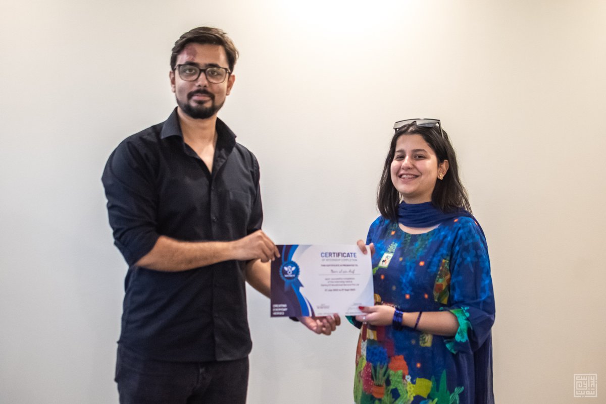 Saving9Pakistan's tweet photo. The Saving 9 #internship is unlike any other.

Our #interns are given the opportunity to work on #groundbreaking projects that are making a huge #impact in #Pakistan.

We are now accepting applications for our internship program. 

Apply now: info@saving9.com https://t.co/jLlhkZhcNz
