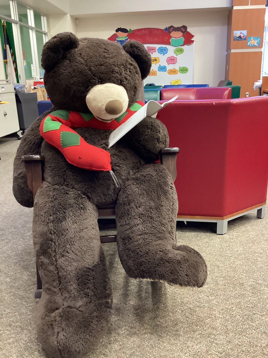 Library_SBE's tweet photo. Thanks to @ChapelwoodUMC for joining our @SBEBears through the SBISD Reading Buddies Program!  @Library_SBE #sbisdreaders https://t.co/lUkzL6vUXB