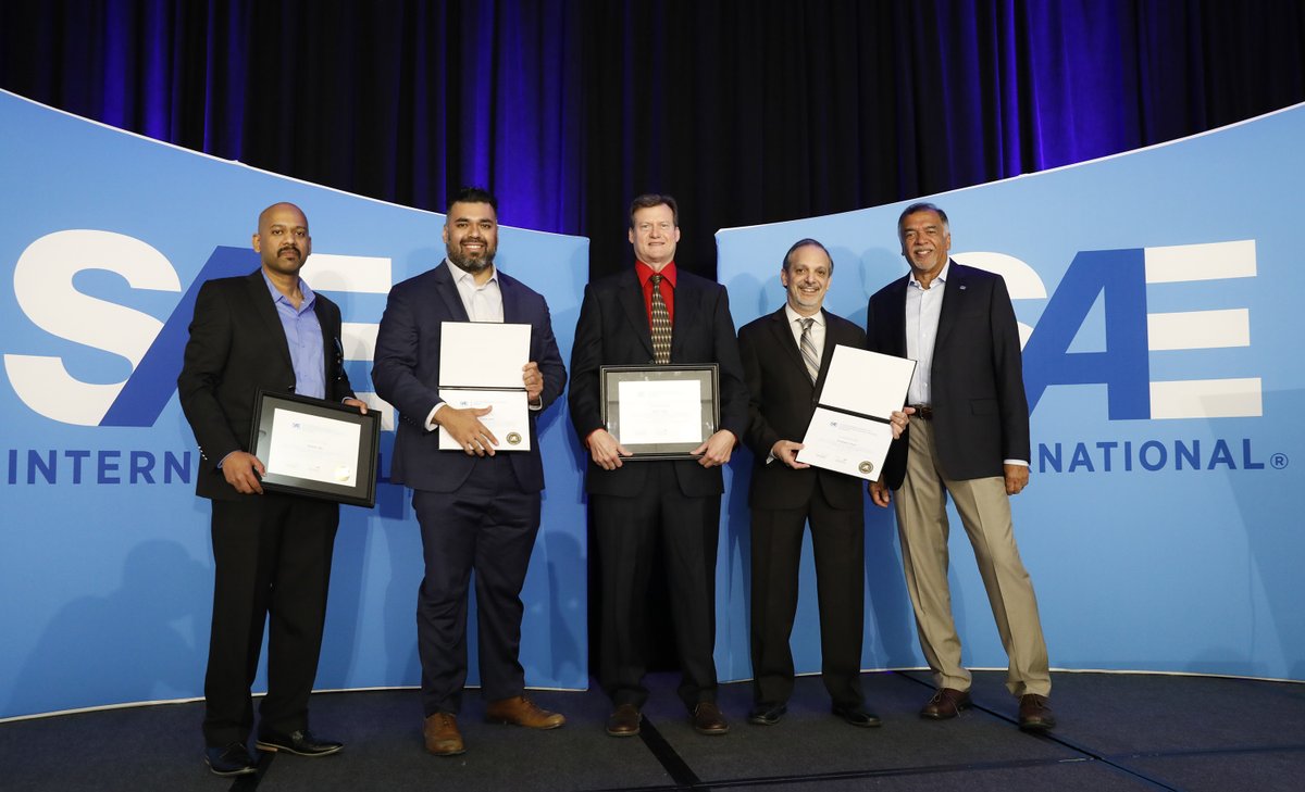 SAEIntl's tweet photo. That's a wrap on #COMVEC22! Thank you to @AllisonTrans for hosting this years event focused on powering future innovation. We are so excited to have @JohnDeere host #COMVEC23, see you next year in Schaumburg, Illinois! https://t.co/LJRhKZU3P7
