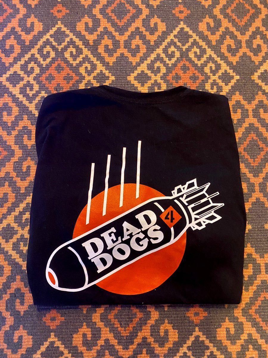 ✨ Win actie ✨ 

Deathloop is nu beschikbaar op Xbox Series X|S, op PC of via de Cloud op Xbox One.
Om dit te vieren geven wij een Deathloop T-shirt weg! 

Wil je winnen?
✅  Volg <a href="/XboxNL/">Xbox Nederland</a> &amp; <a href="/bethesda_nl/">Bethesda Benelux</a>  
🔁  Retweet deze tweet