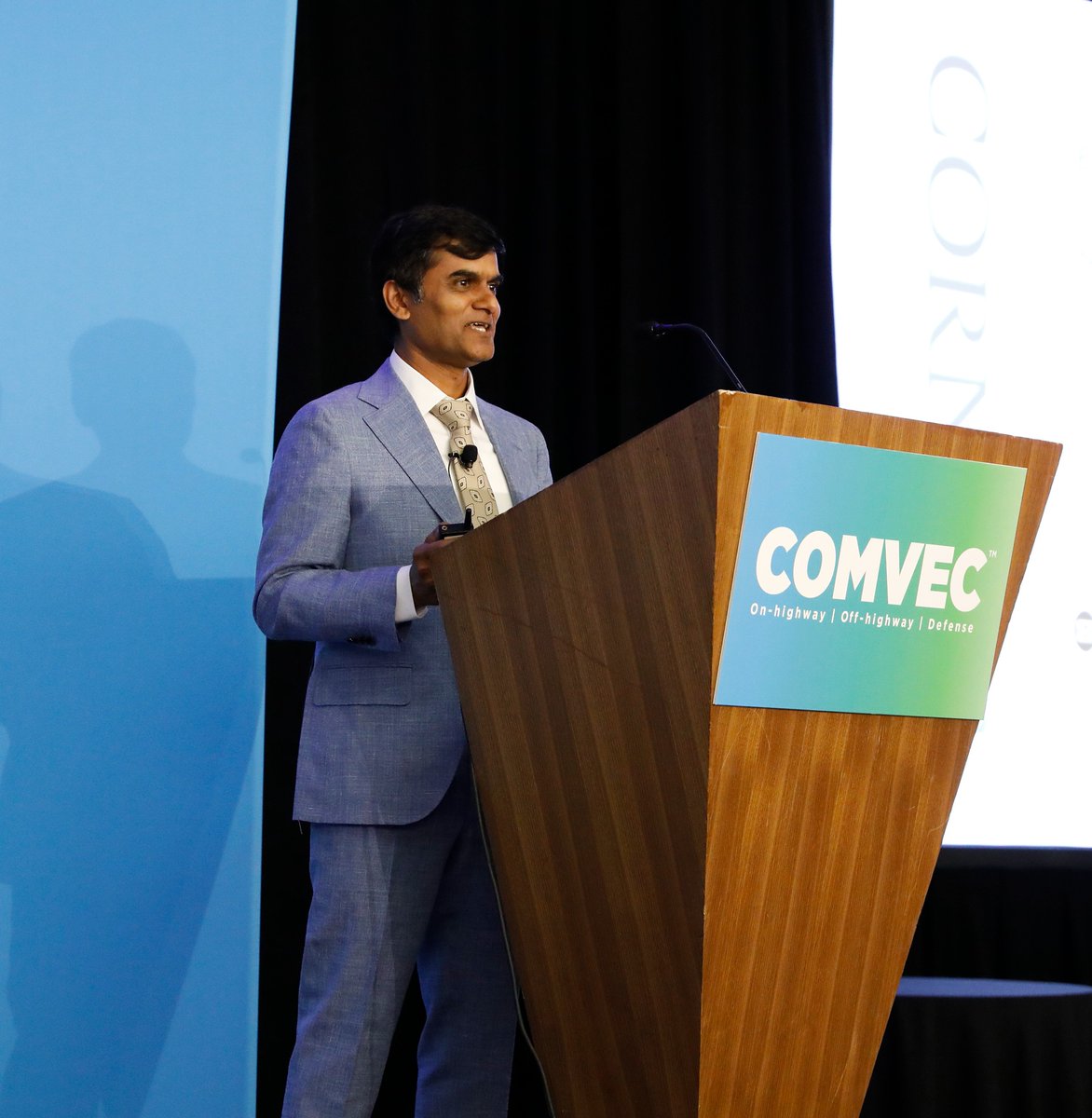 SAEIntl's tweet photo. That's a wrap on #COMVEC22! Thank you to @AllisonTrans for hosting this years event focused on powering future innovation. We are so excited to have @JohnDeere host #COMVEC23, see you next year in Schaumburg, Illinois! https://t.co/LJRhKZU3P7