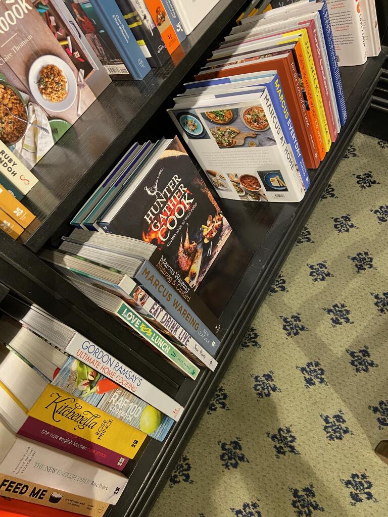 GMC_D's tweet photo. Thanks @Hatchards #Piccadilly for displaying these fantastic #GMCPublications @GMCbooks titles! #TheCompleteGuidetoJointMaking, #CrochetedWildAnimals & #HunterGatherCook. #Woodworking #Crochet #Cookery#JohnBullar #VanessaMooncie #NickWeston #London https://t.co/hWm069xJER