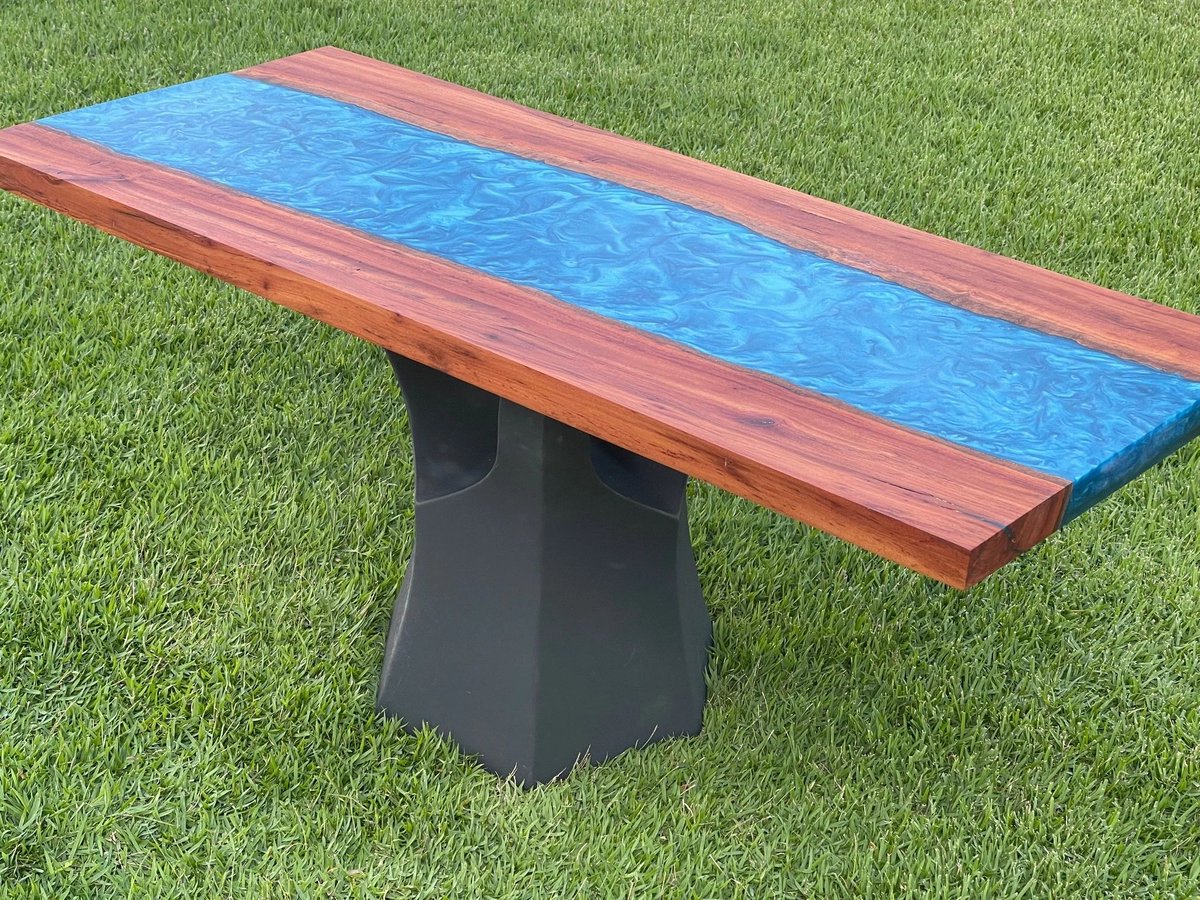GeckoWoodworki1's tweet photo. Proudly presenting https://t.co/rfn2jvE3JZ. Check it out and let me know what you think! #woodworking #homedecor #handmade #rivertables #resin #coasters #coffeetable #monkeypod #woodcraft #epoxy
https://t.co/09A3vIVGrD https://t.co/06LoZYOE1S