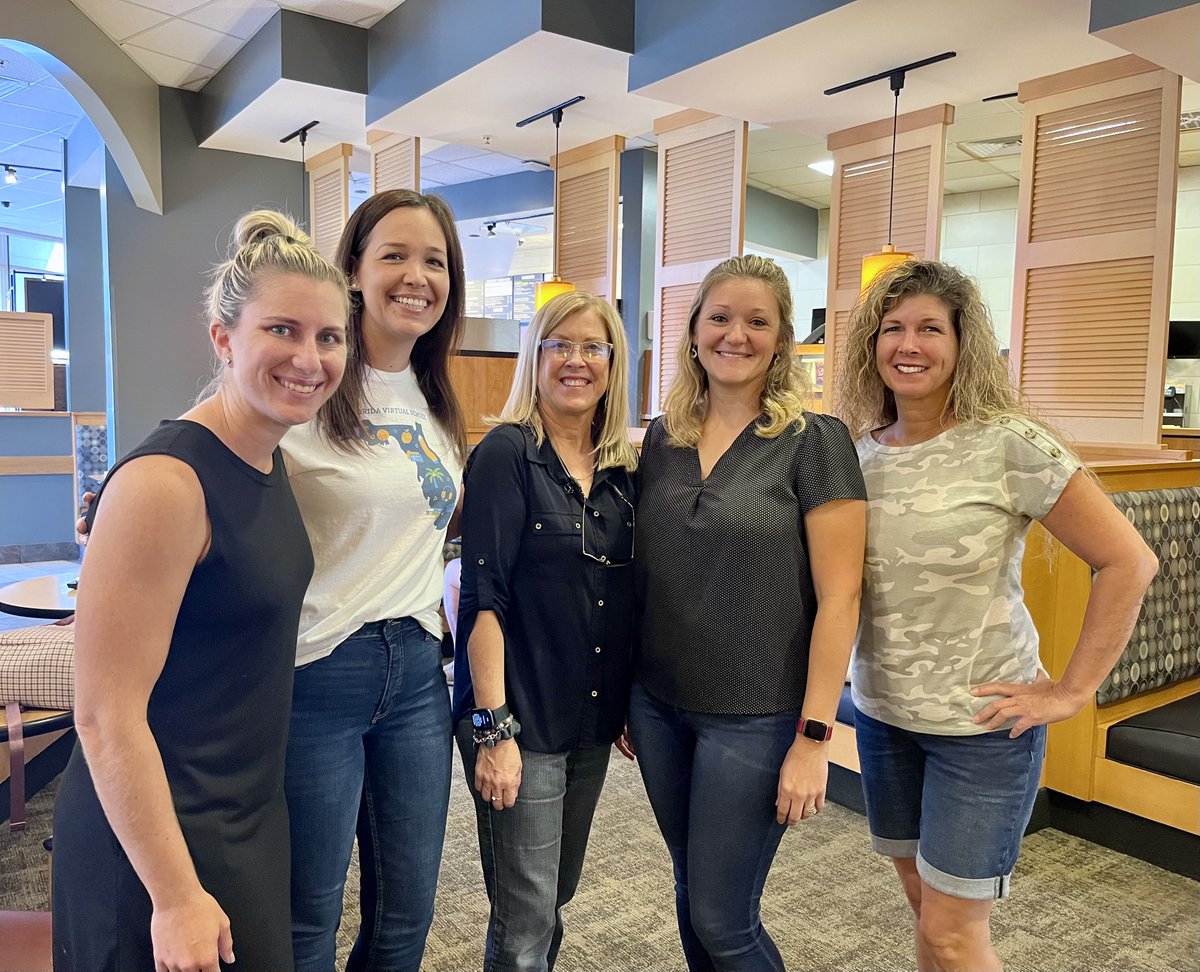 careersatflvs's tweet photo. Our Brevard County #teamFLVS meetup at Panera this past week! https://t.co/dlrK2exDZj