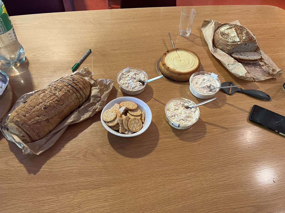 Finndu villuna! 🤗❤️ #menntaspjall #utisonline