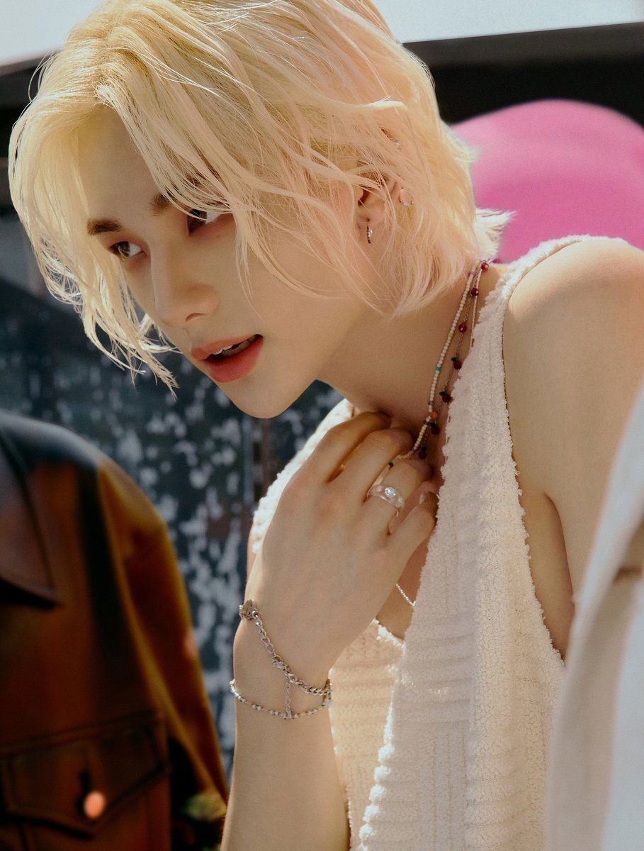 OH MY GOD HYUNJIN
