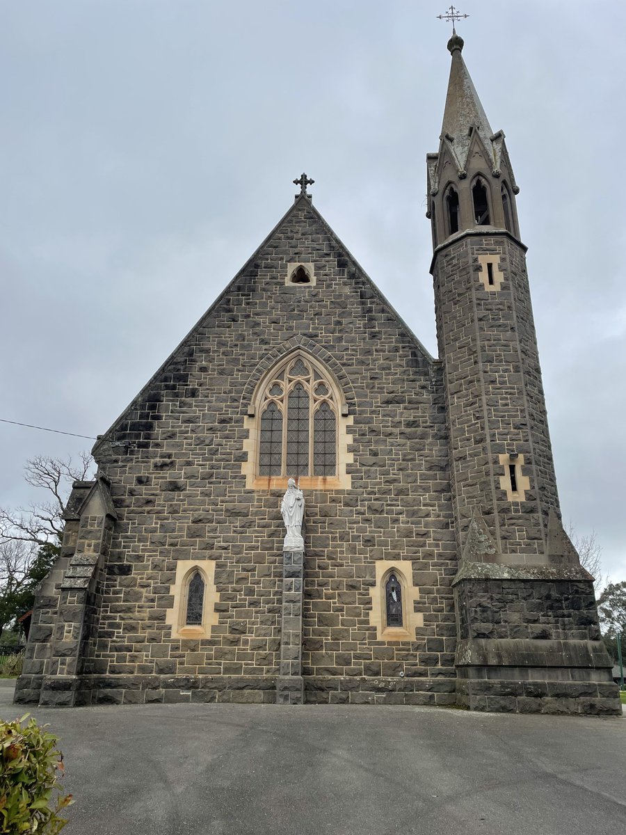 mona1961talks's tweet photo. #church #tempusfujit https://t.co/jT5ppnisTw