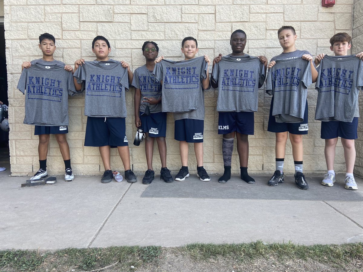 Kelly Lane Middle School Athletics (@kelly_lane_boys) on Twitter photo 7th grade Knights of the Week for the Month Of September! Football, Cross Country, and Off-season all represented! <a href="/KellyLane_MS/">Kelly Lane MS</a> 7th grade Knights of the Week for the Month Of September! Football, Cross Country, and Off-season all represented! <a href="/KellyLane_MS/">Kelly Lane MS</a>