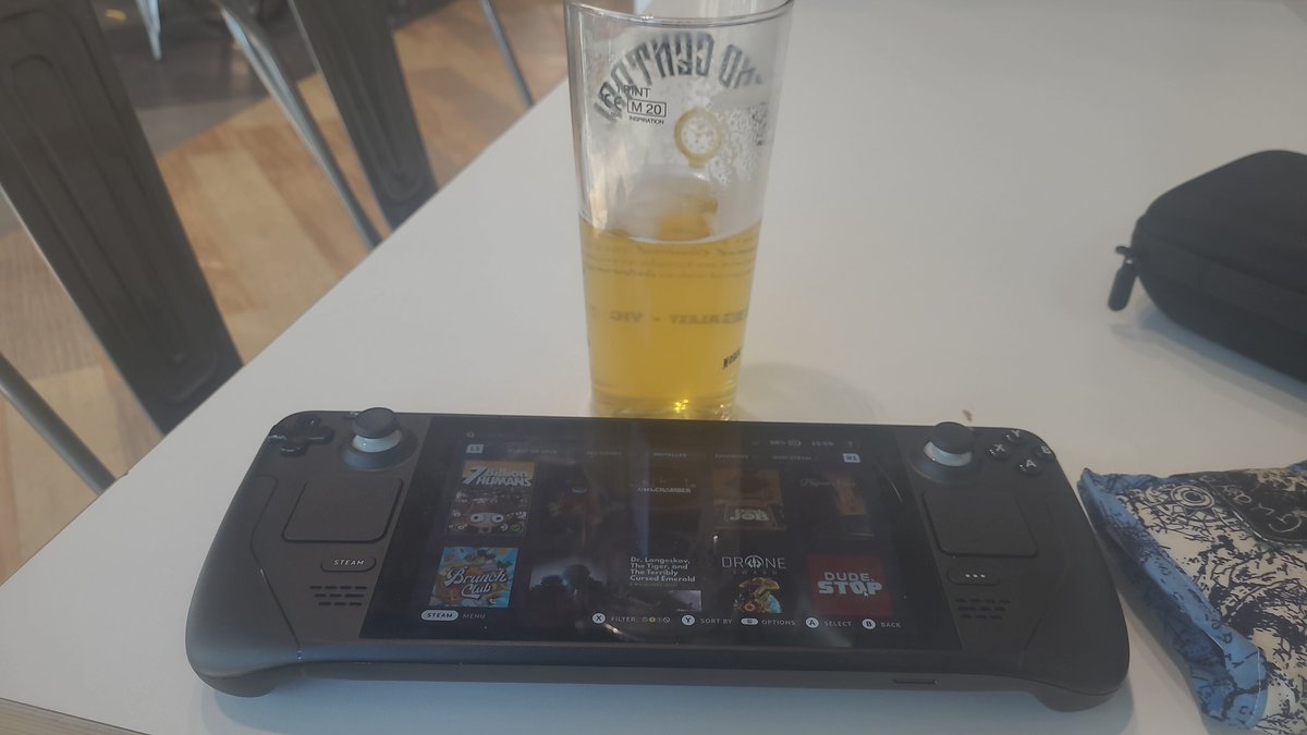 Have a break at <a href="/TheSUatUWE/">The SU at UWE</a> bar after the intro session for this year's <a href="/UWEGamesMSc/">UWEGamesMSc</a> Look like they are going to be a great year.