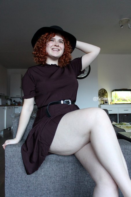 white pale thighs, could crush your face, could also be a pillow #thighs #thickthighssavelives https://t<a href="/tag/thighs"class="tags"><span>#thighs</span></a><a href="/tag/thickthighssavelives"class="tags"><span>#thickthighssavelives</span></a>