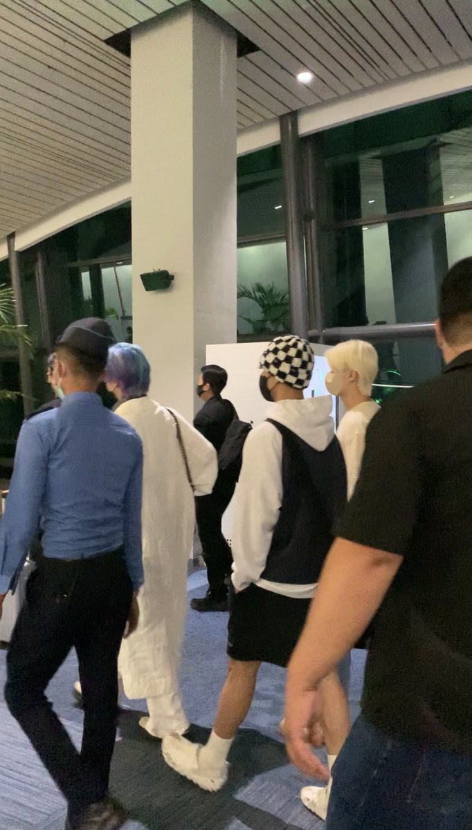 userfor5057's tweet photo. Tanpa wm untuk fans DK yang minta no wm wkwk😄

#SVT_WelcomeToIndonesia 
#BeTheSunInJakarta https://t.co/nTf9IfdVHz