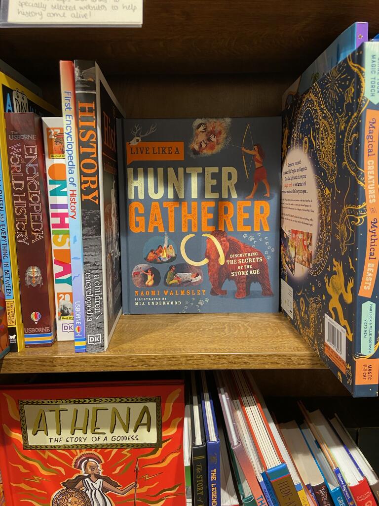 GMC_D's tweet photo. It's brilliant to see #LiveLikeAHunterGatherer by #NaomiWalmsey @outback2basics &amp; @MiaUnderwoodArt on display in @Hatchards #Piccadilly. This book delves into the #StoneAge with amazing #facts, #information, #crafts, #storytelling &amp; #mythdebunking, from #ButtonBooks @GMCbooks https://t.co/cuVAZdsL2W