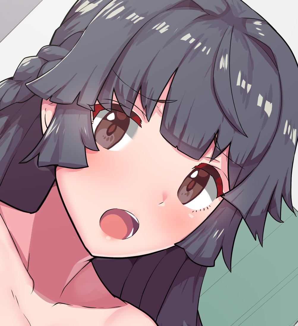 pixivFANBOXで支援者さま向けの新作イラスト公開しました。今年の美術部の文化祭の出し物はデッサン体験会。モデル役の先輩にハプニング発生? な1枚です。どうぞよろしくお願い申し上げます!「++」以上支援者さま向けには、次回は秘蔵ラフとTIPSを予定しています。それぞれお楽しみに! 