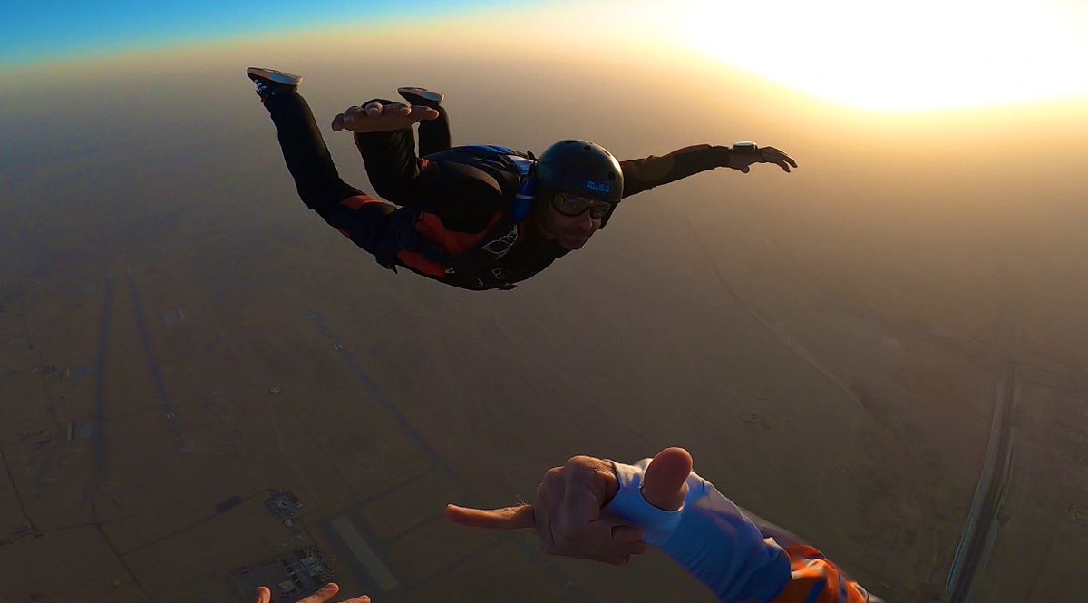 ahmadelshamandy's tweet photo. The last successful graduation jump🪂
With my Russian instructor Shah
In the USPA AFF Course 🦅🪂

#AFF_course
#skydivepharaohs
#USPA

#horus𓂀 https://t.co/0xJ1BQL1uG