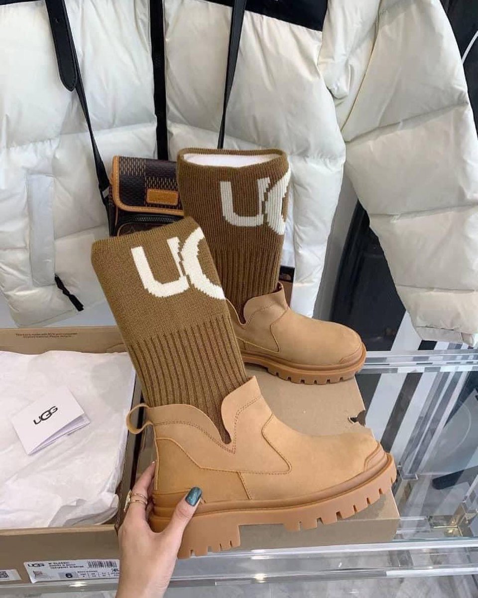 vaultreloaded's tweet photo. The reworked ugg boots are back in stock! All colors and sizes, grab yours now while available! 

Search: Reworked Knitted Boots

https://t.co/FteUKCsgxb https://t.co/JECJsSdnby