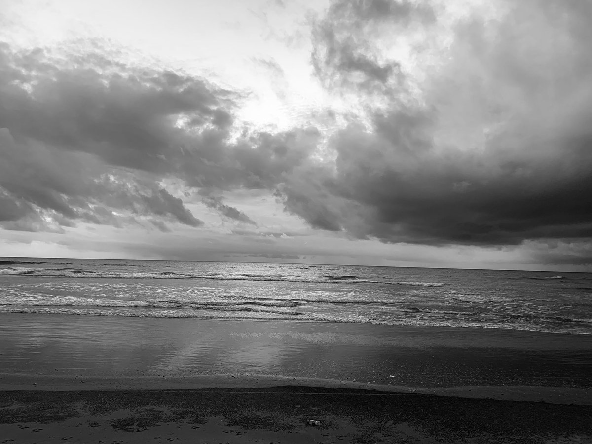 A beautiful day in Goa

#goa #beach #varca