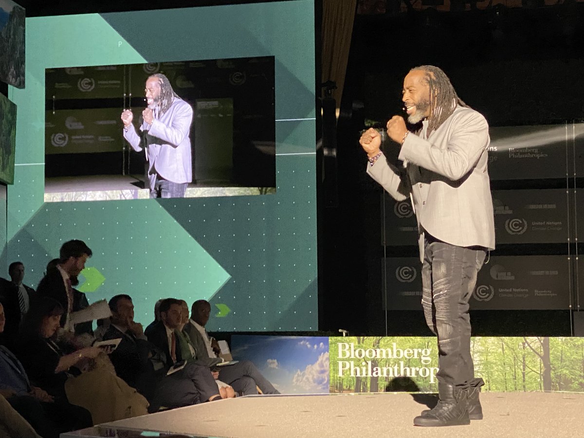 sekouandrews's tweet photo. I’m delivering the opening poem for a Bloomberg / U.N. event on climate change in a NY room full of financial titans, all dedicated to reversing net carbon and saving the world (literally)? Yeah, that’s gonna be a ripple effect I’m proud to be a part of!
#R2Z https://t.co/vMeRsmUwIh