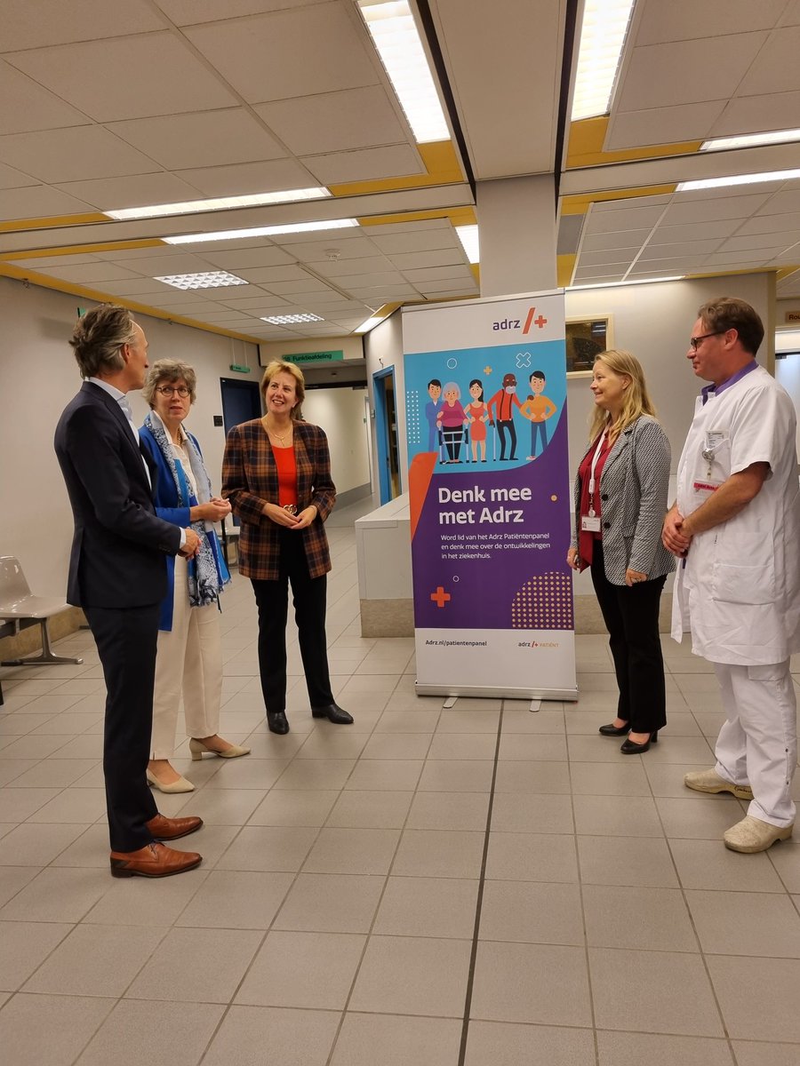 Goed werkbezoek van @JobaCDA aan <a href="/adrziekenhuis/">Adrz</a> met o.a. <a href="/Margo_Mulder/">Margo Mulder</a>. Gesproken over o.a. administratieve lasten voor personeel en slimmer werken. Vanuit de regio input over het belang van kwalitatieve,  bereikbare en betaalbare regionale SEH- en IC zorg. Die zorg biedt ADRZ!