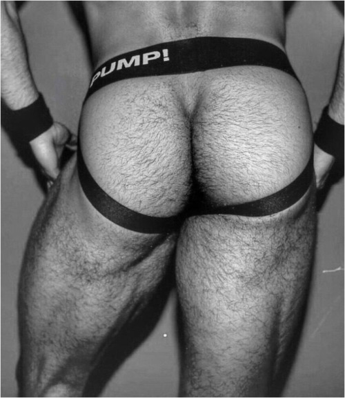 classicmales's tweet photo. https://t.co/8NL3NeFBmj