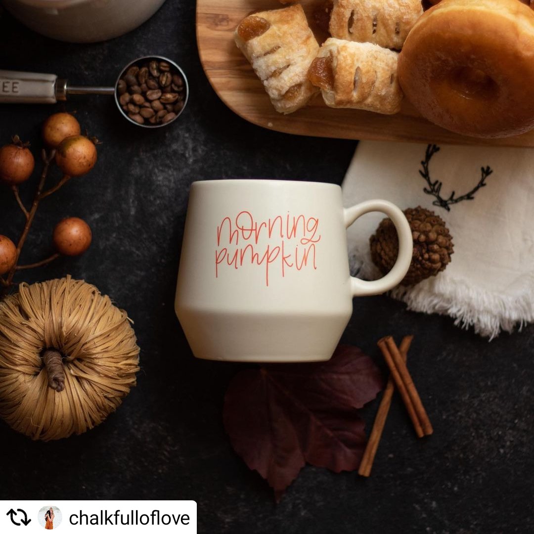 etsexpress's tweet photo. Happy #friyay #repost day! Because this week we enter into the new season of #Fall 🍂 we thought we would share some #Falltastic 🎃 posts by #chalkfulloflove, #uticacoffee, and #whidbeycoffee of our 16 oz verona, 12 oz oslo, and 16 oz austin! #HappyFallYall! https://t.co/82lwlu06Yq